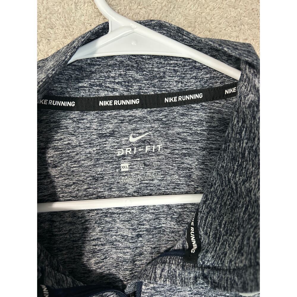 Nike Women's Element 1/2
Zip Running Top Shirt XXL blue/white. Athleisure casual - Picture 3 of 8